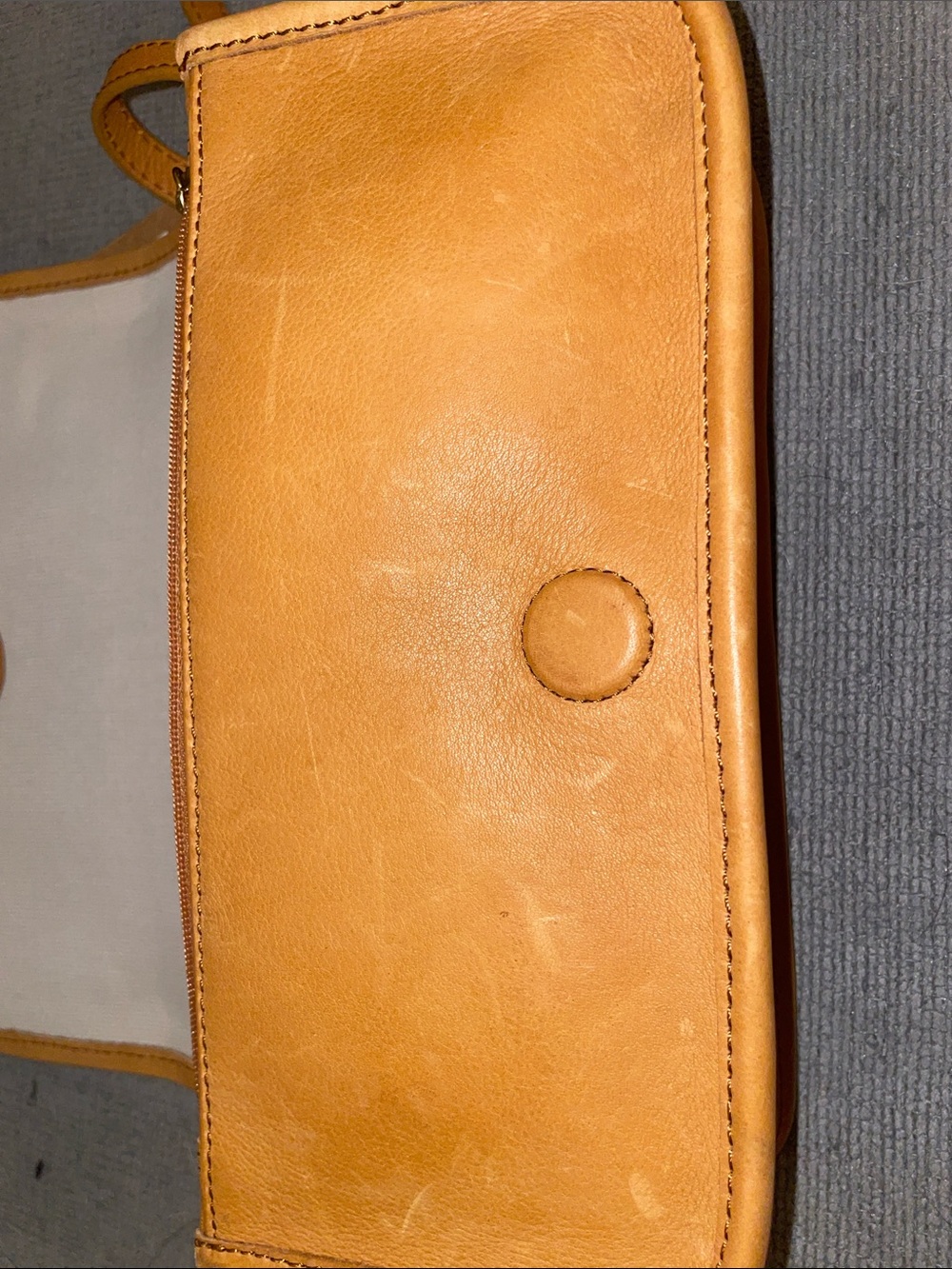 Margot Caramel Tan Cognac Leather Crossbody or Shoulder Bag NWT - Picture 12 of 15